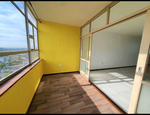2 BEDROOM APARTMENT TO LET IN TOWNSEND ESTATE